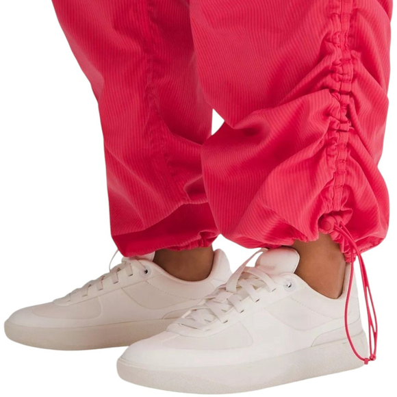 LULULEMON Dance Studio Relaxed-Fit Mid-Rise Cargo Pant Glaze Pink Medium - Picture 9 of 9
